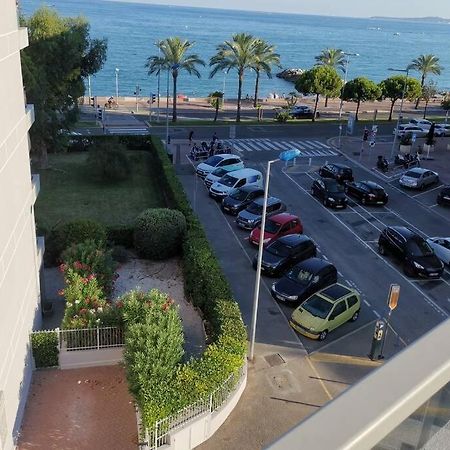 Appartement 6 Personnes Face A La Mer Cagnes-sur-Mer Zewnętrze zdjęcie