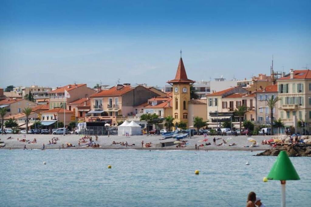Appartement 6 Personnes Face A La Mer Cagnes-sur-Mer Zewnętrze zdjęcie